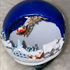 Hallmark Keepsake holiday  Ornament